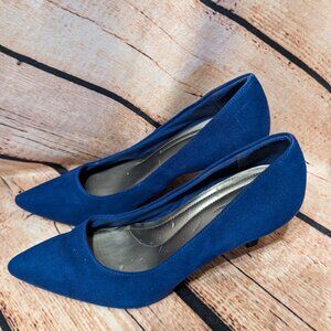 Predictions Comfort Plus Blue Pointed Toe Heels